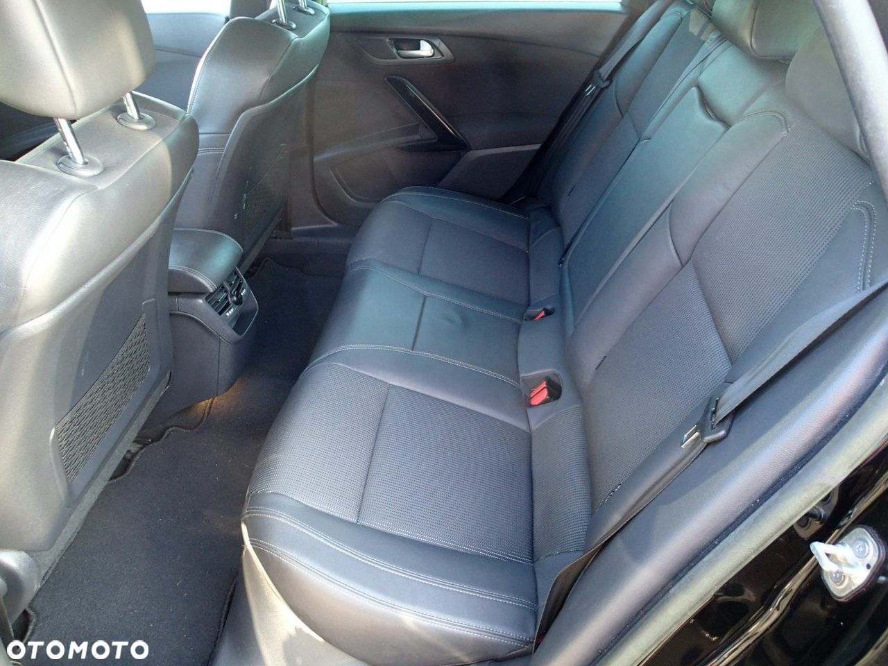 Peugeot 508 2.0 HDi Allure - 10