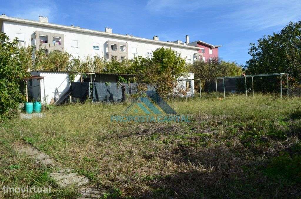 Terreno rústico com possibilidade de passar a urbano - Grande imagem: 5/9