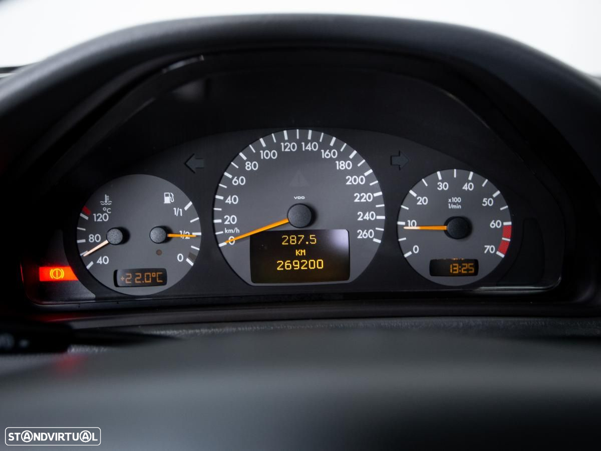 Mercedes-Benz CLK 200 - 11
