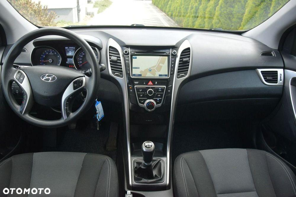 Hyundai i30 1.4 Premium - 30