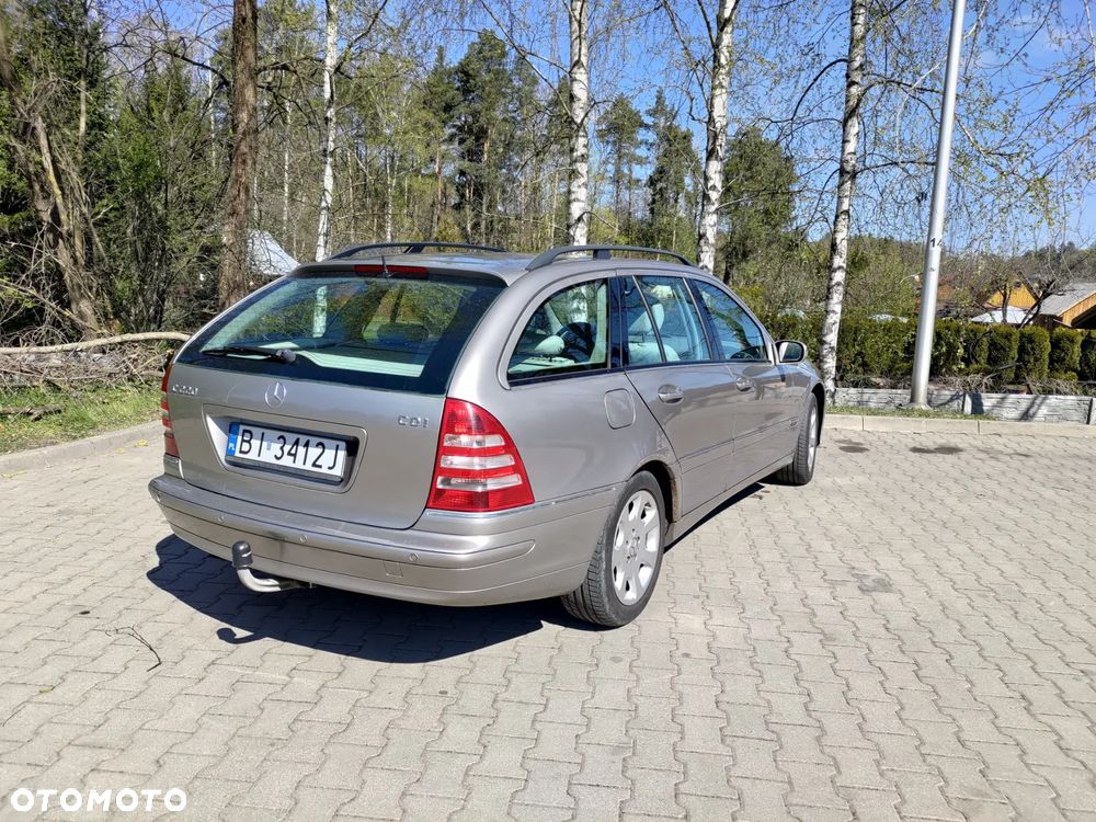 Mercedes-Benz Klasa C 220 CDI Elegance - 5