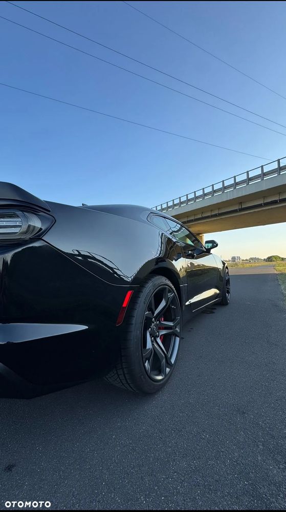 Chevrolet Camaro - 18