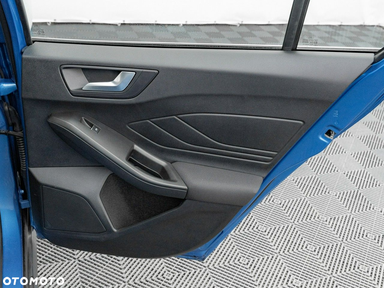 Ford Focus 1.0 EcoBoost Titanium - 31