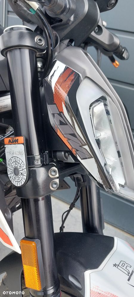 KTM Duke - 28