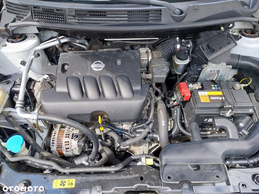 Nissan Qashqai 2.0 360 - 16