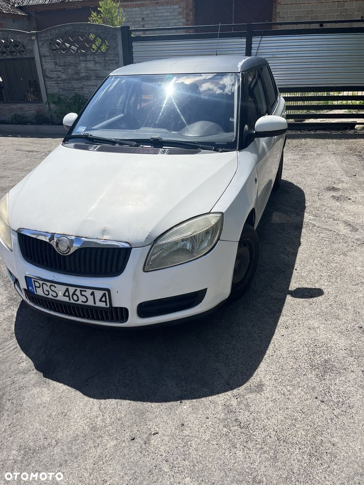 Skoda Fabia - 1