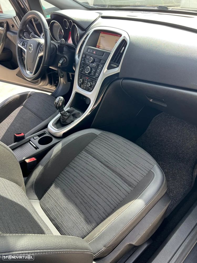 Opel Astra 1.6 CDTi Cosmo Start/Stop - 11