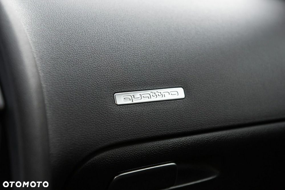 Audi A5 Coupé 3.2 FSI Quattro - 24