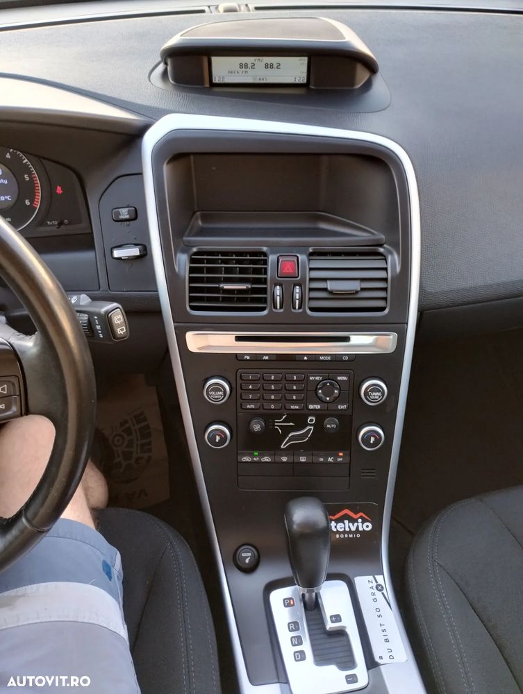 Volvo XC 60 2.4D AWD Aut. - 7