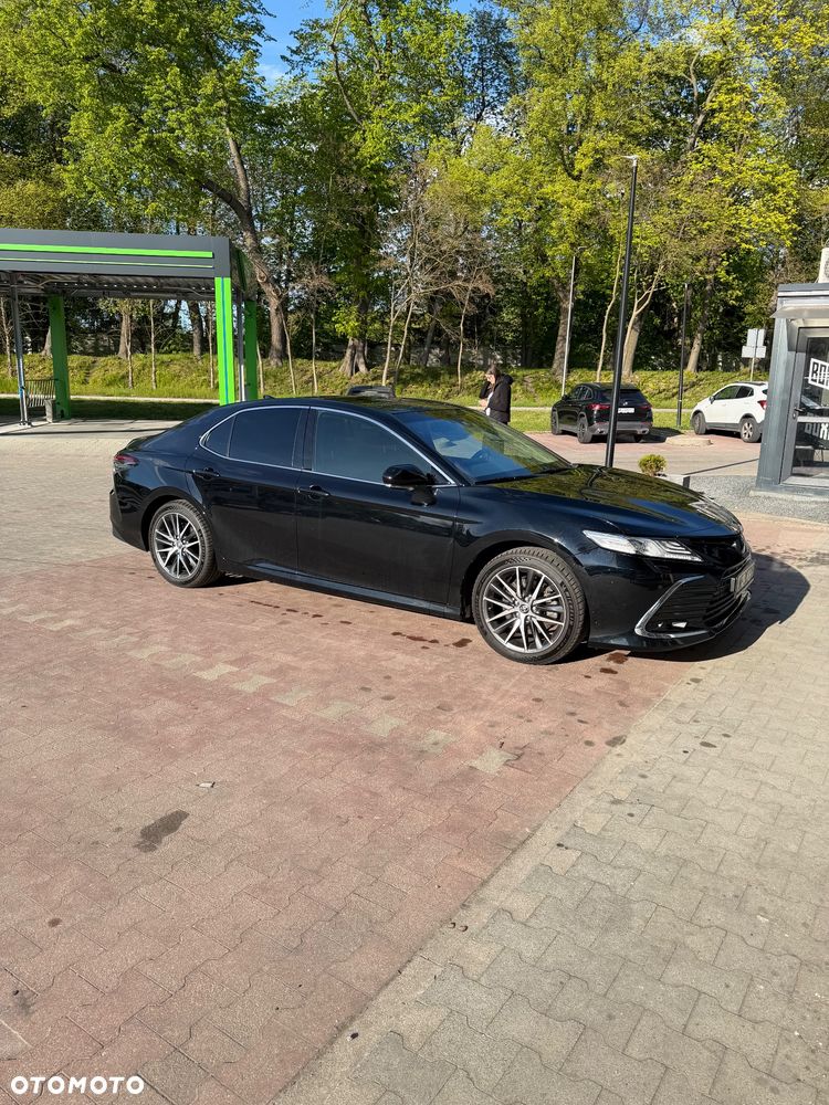Toyota Camry 2.5 Hybrid Executive CVT - 1
