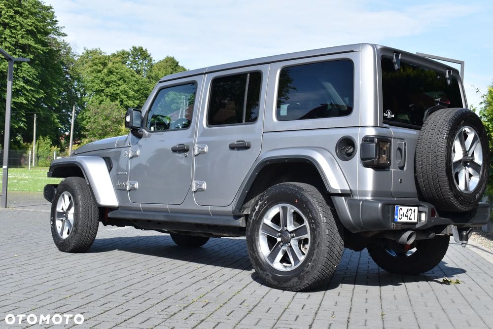 Jeep Wrangler 3.6 Unlim Sahara - 15