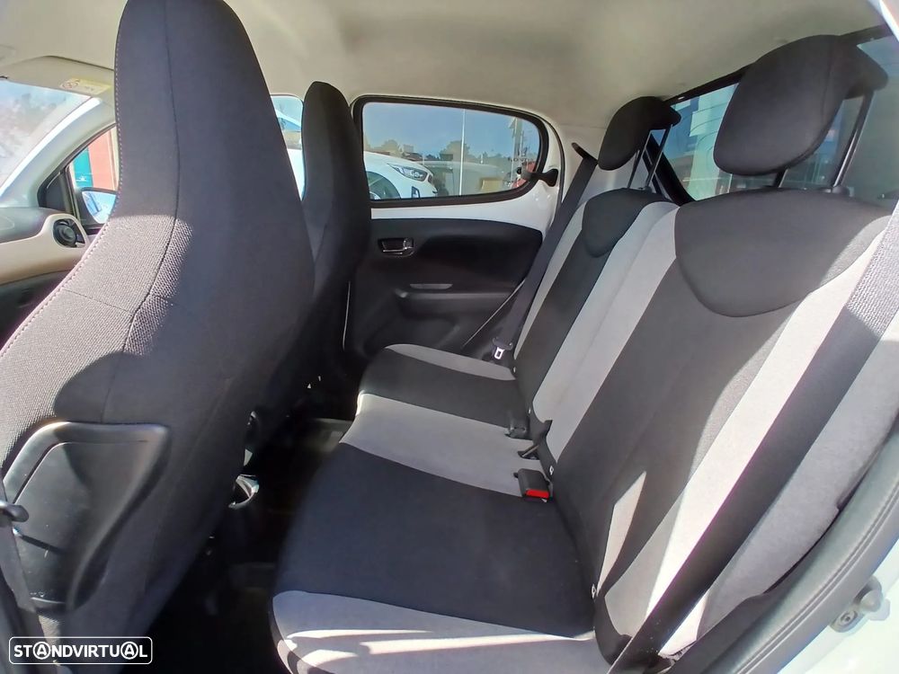 Citroën C1 1.0 VTi Elle - 20