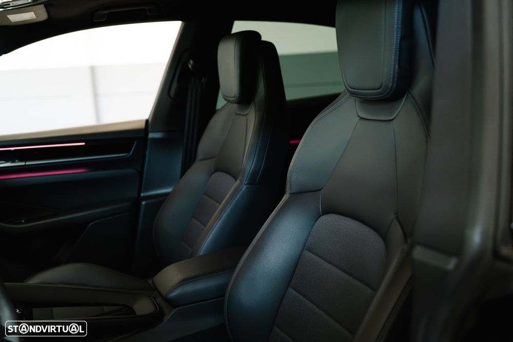 Porsche Macan Electric - 31