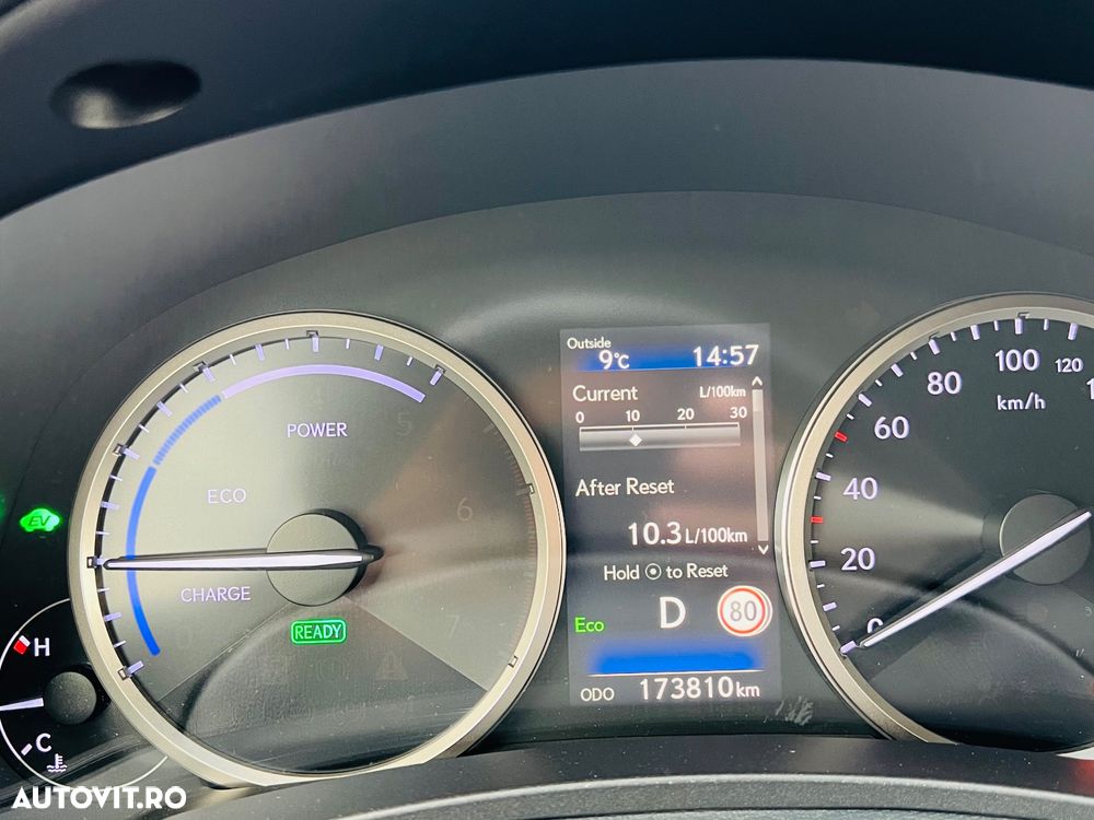 Lexus Seria NX 300h AWD Executive Plus - 23