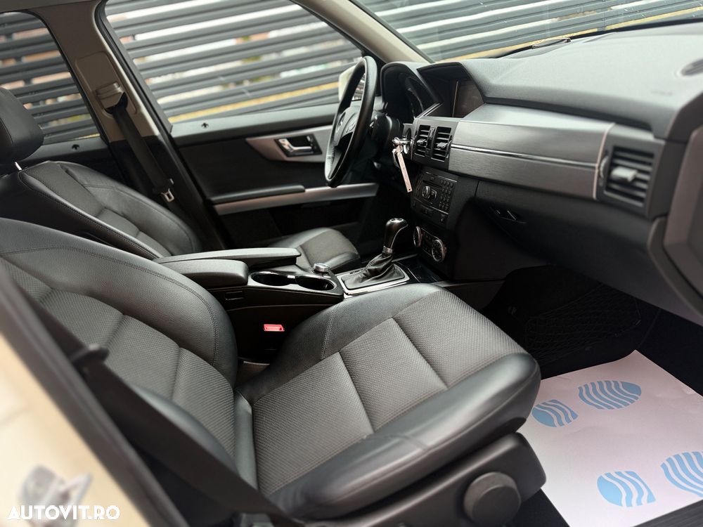 Mercedes-Benz GLK 220 CDI DPF BlueEFFICIENCY 7G-TRONIC SPORT EDITION - 7