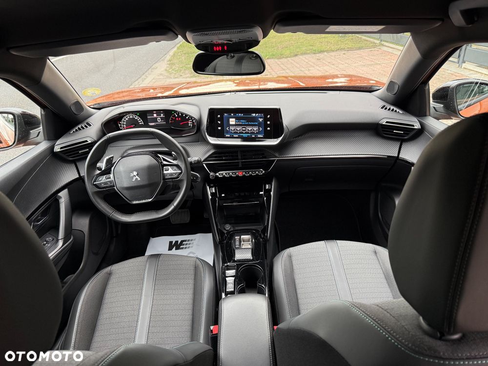 Peugeot 2008 1.5 BlueHDi Allure S&S EAT8 - 22