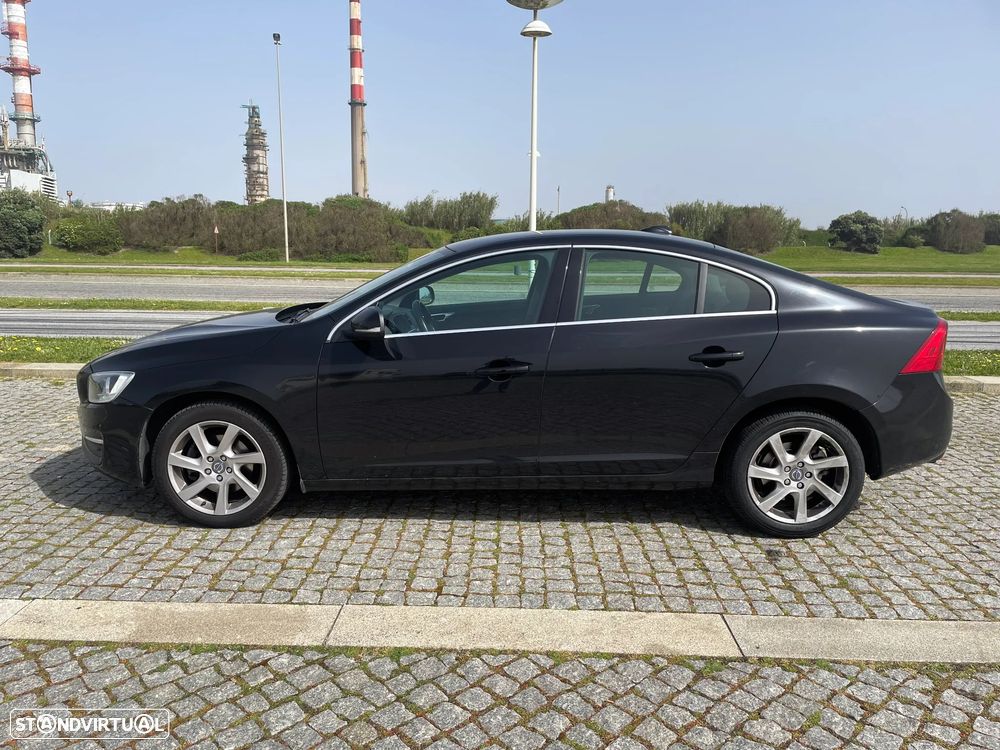 Volvo S60 1.6 D2 Drive Momentum Start/Stop - 2
