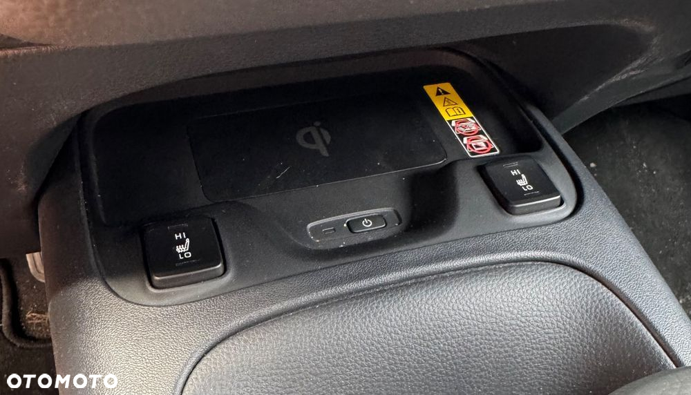 Toyota Corolla 1.8 Hybrid Comfort - 5