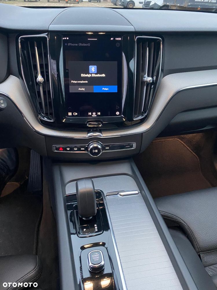 Volvo XC 60 B4 D Ultimate Dark - 9