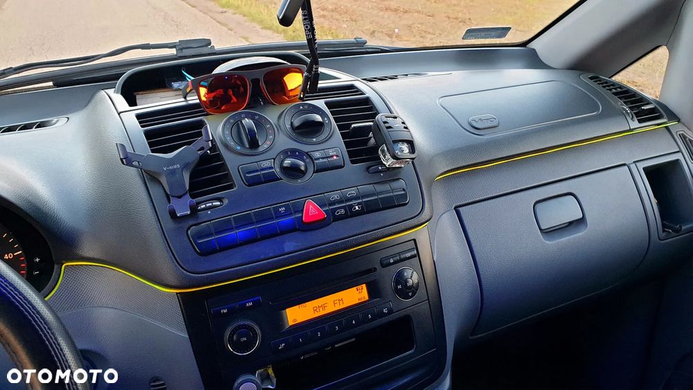 Mercedes-Benz Vito - 21