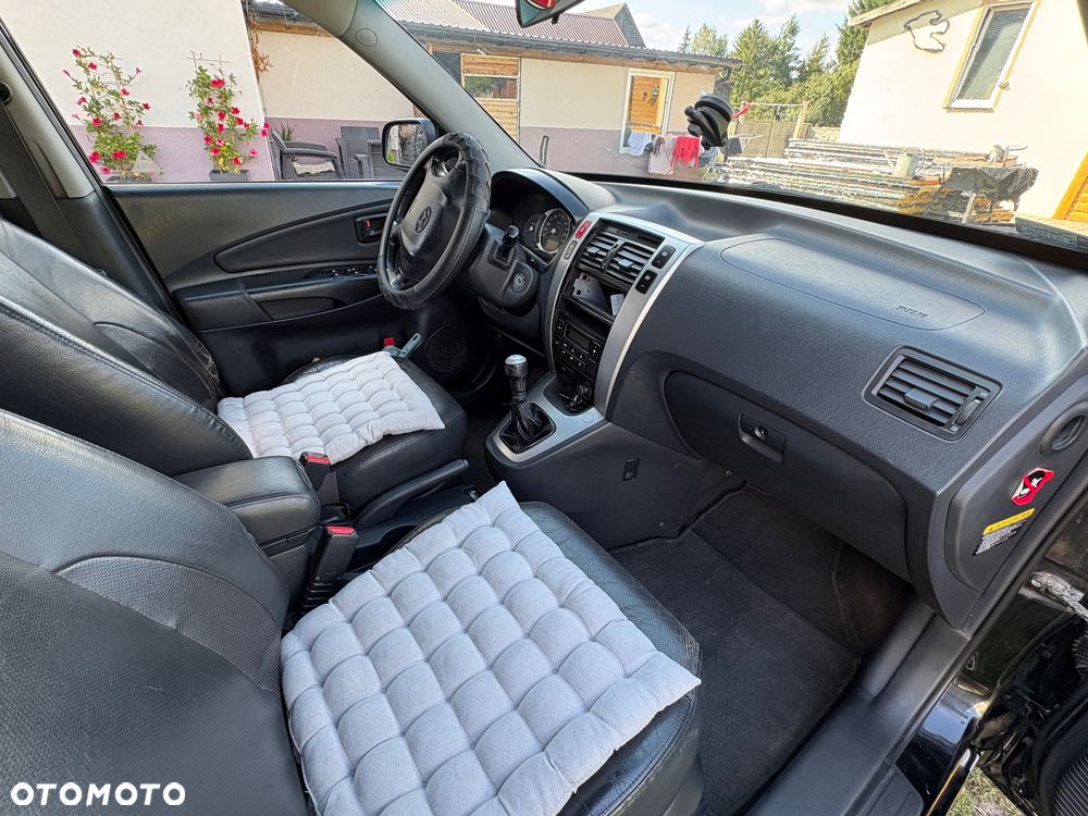 Hyundai Tucson 2.0 Comfort 2WD - 6