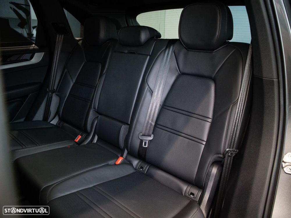 Porsche Cayenne E-Hybrid - 31