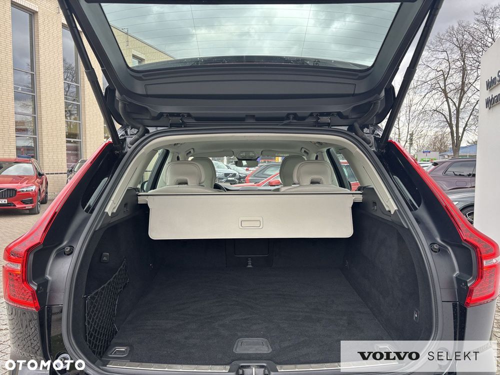 Volvo XC 60 - 24