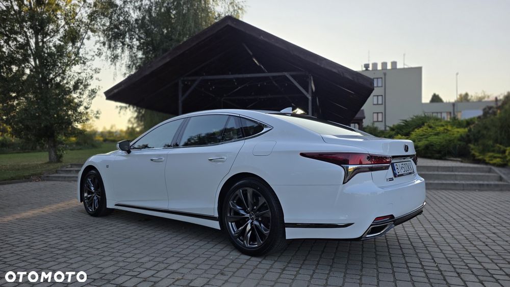 Lexus LS - 5