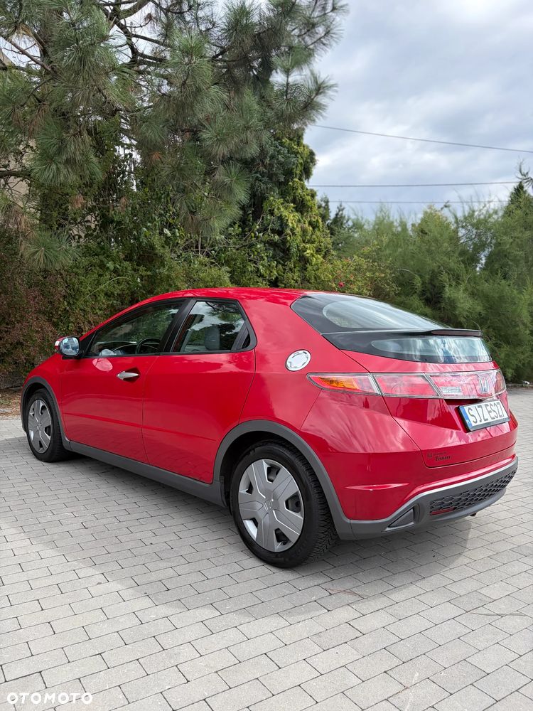 Honda Civic 1.4i-DSi - 11
