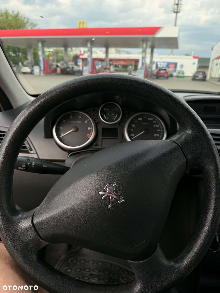 Peugeot 207 1.4 Presence - 8