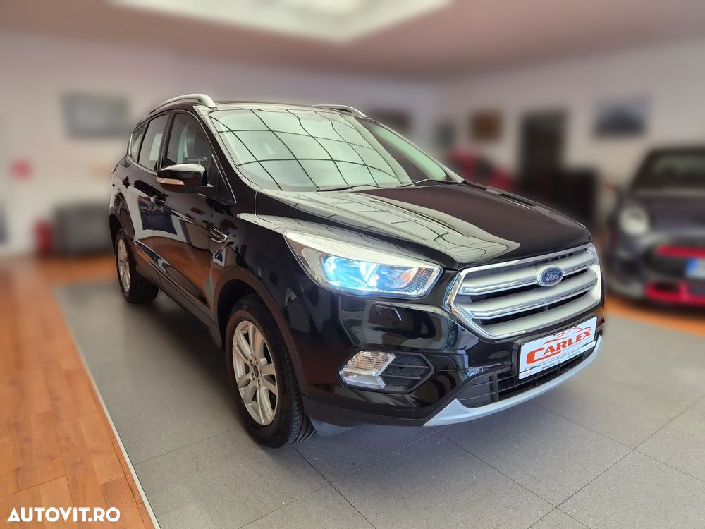 Ford Kuga 2.0 TDCi 4WD Powershift Titanium - 4