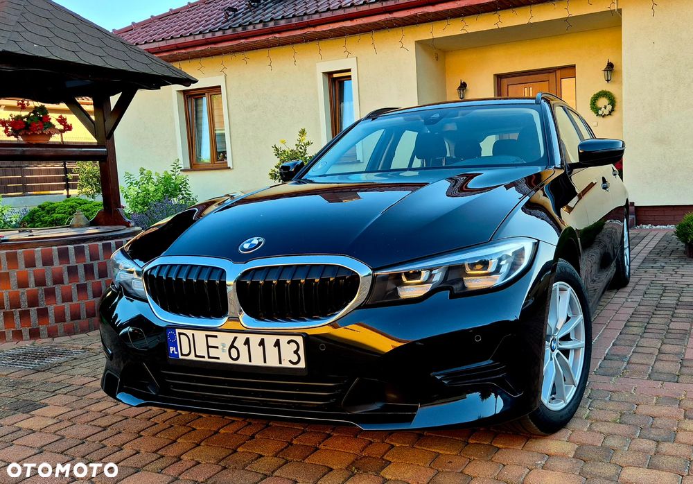 BMW Seria 3 320d Touring Advantage - 5