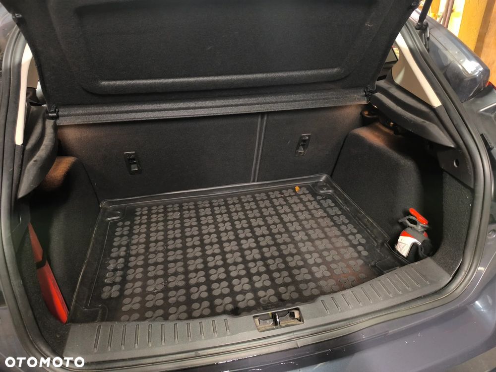 Ford Focus 1.0 EcoBoost Edition - 10