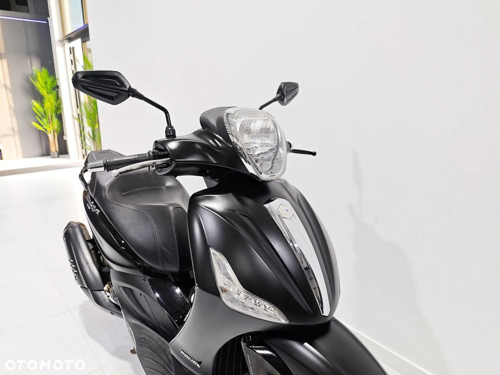 Piaggio Beverly - 6