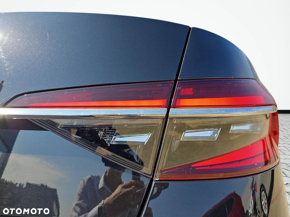 Skoda Superb 2.0 TDI SCR Ambition DSG - 13