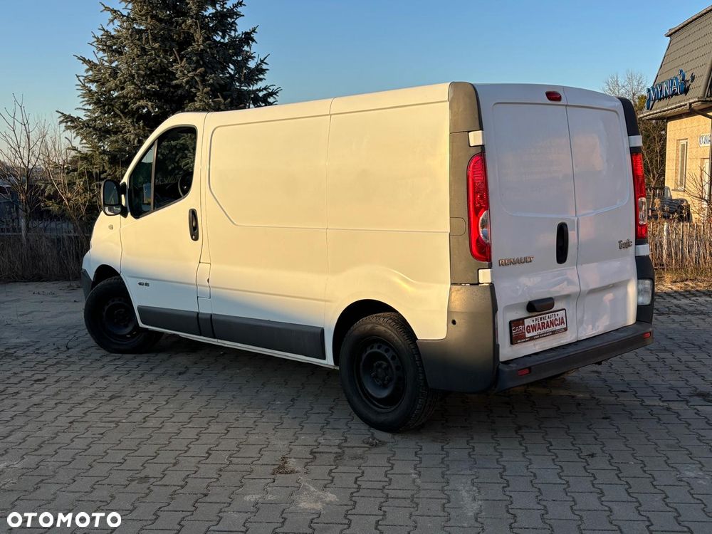 Renault trafic - 9