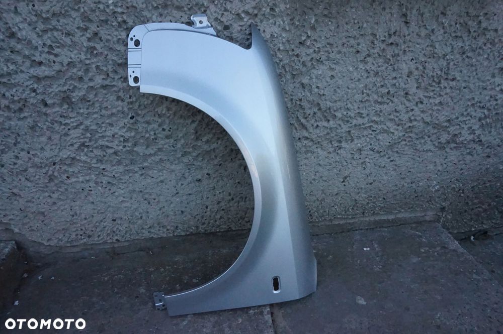 BŁOTNIK PRZEDNI LEWY AUDI A4 B6 LY7W 00/04r - 2