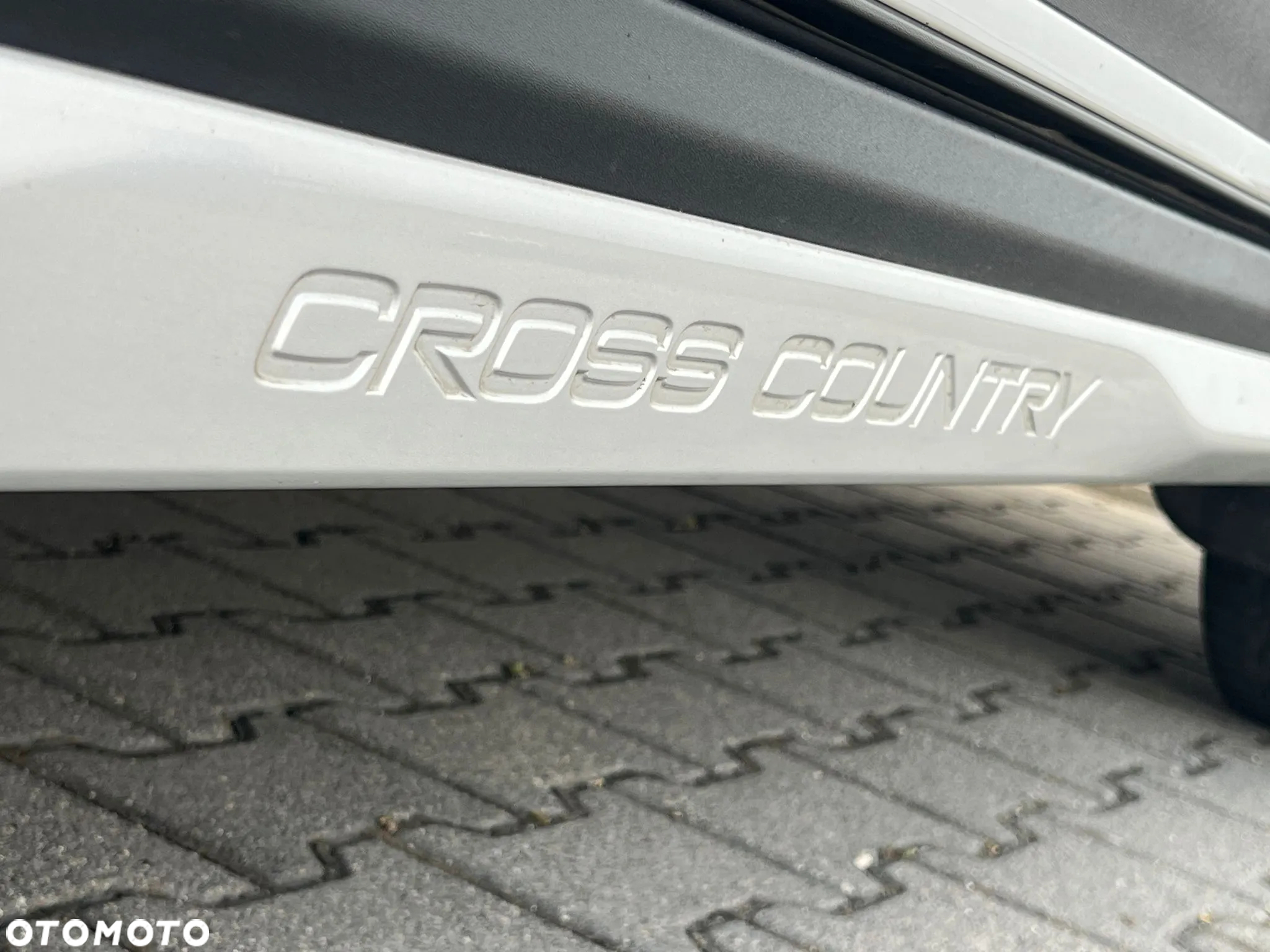 Volvo XC 70 D5 AWD Dynamic Summum - 36