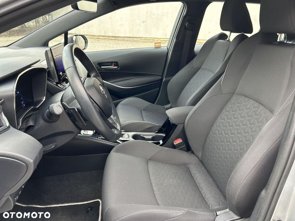 Toyota Corolla 2.0 Hybrid Comfort - 11