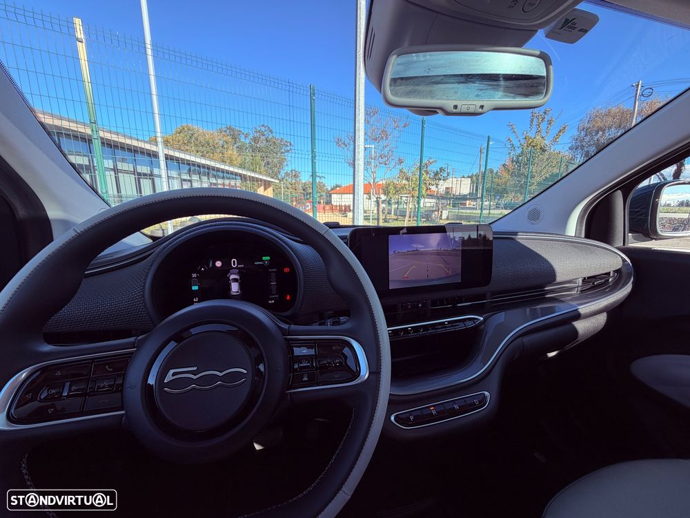 Fiat 500e La Prima by Bocelli - 12