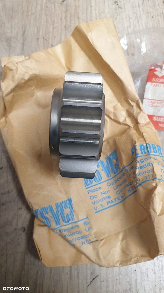 Skrzynia Zębatka 2 Bieg Suzuki SV1000 DL1000 TL1000  24221-02F01 - 4