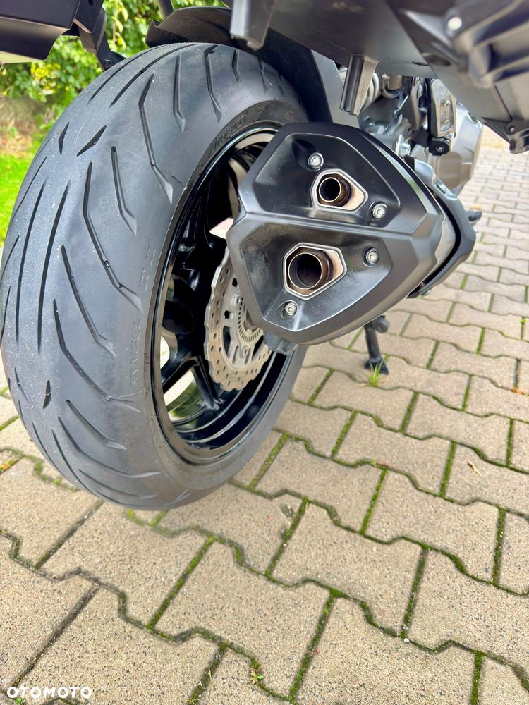 Kawasaki Versys 1000 - 12