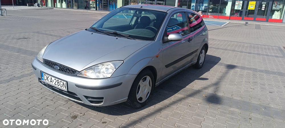 Ford Focus 1.4 Ambiente - 1