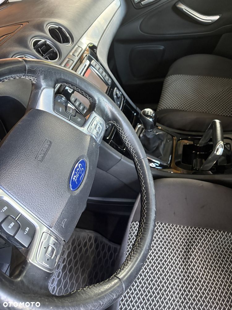 Ford S-Max 2.0 Titanium - 9