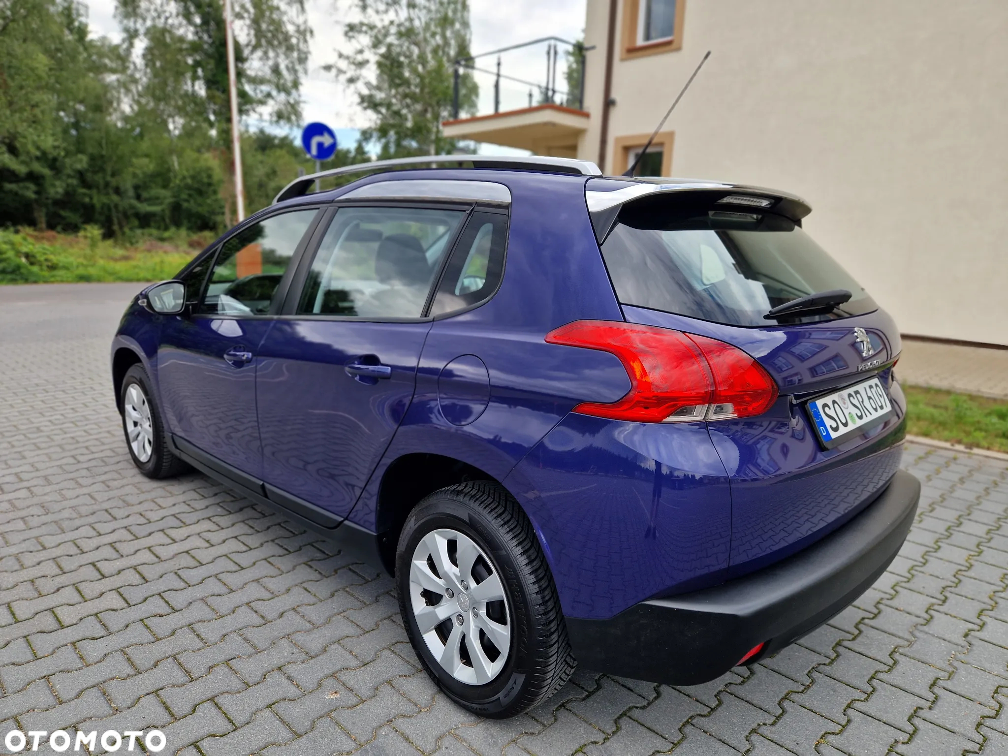 Peugeot 2008 - 7