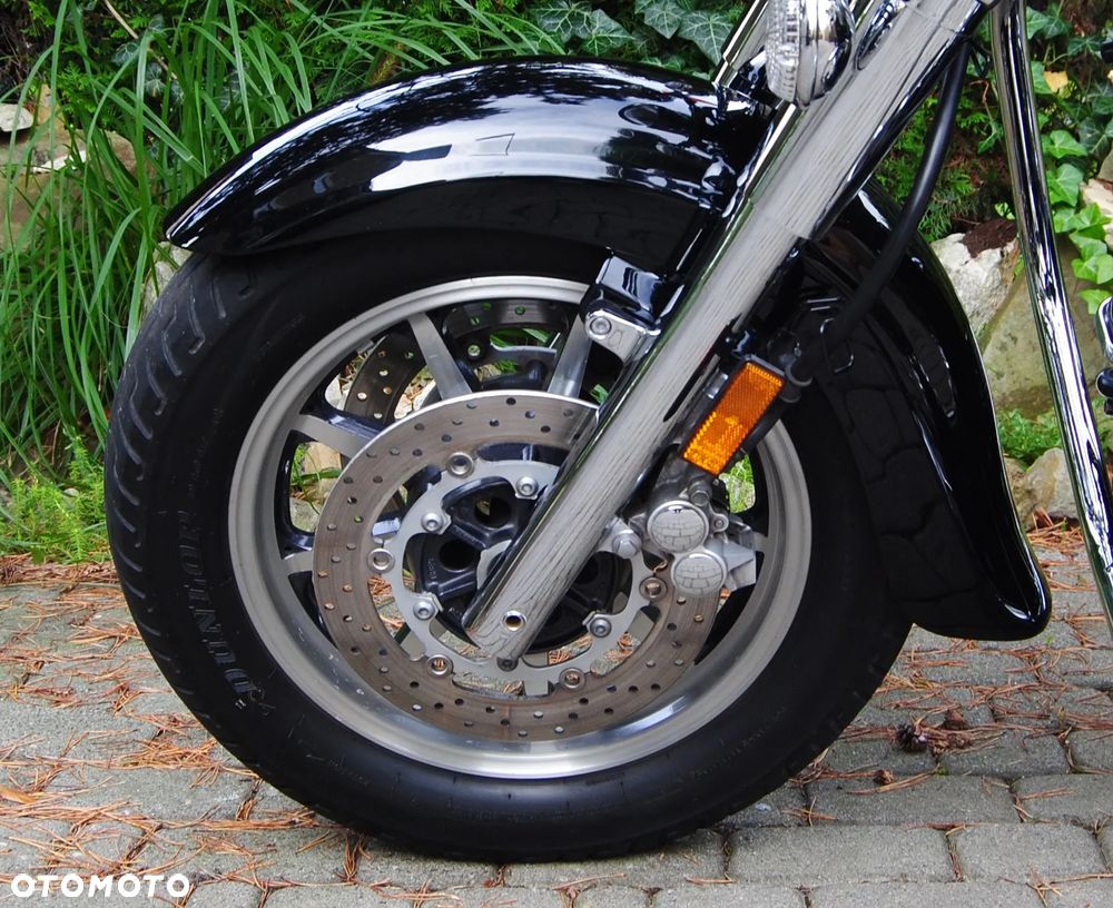 Yamaha Road Star - 24