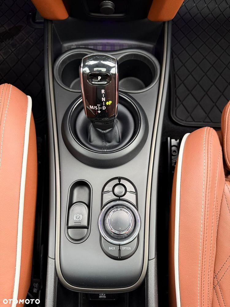 MINI Countryman Cooper S ALL4 - 17
