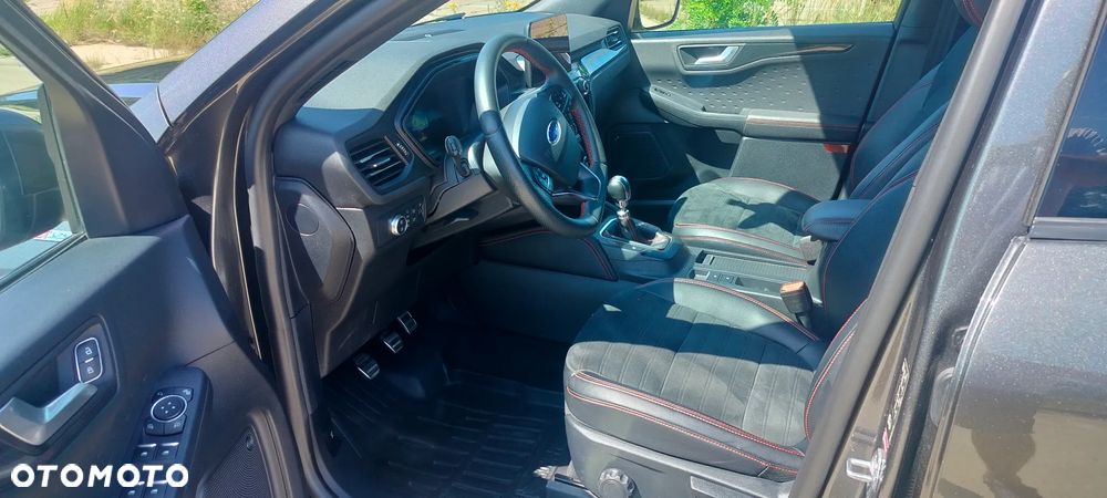 Ford Kuga - 9