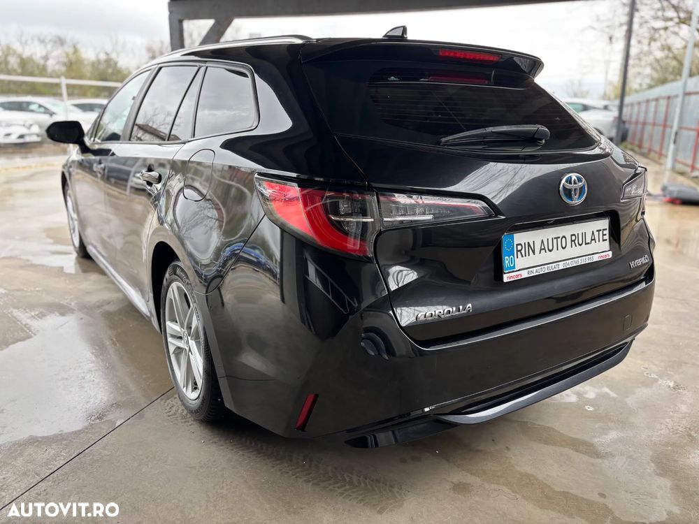 Toyota Corolla 2.0 HSD Dynamic interior Negru - 8