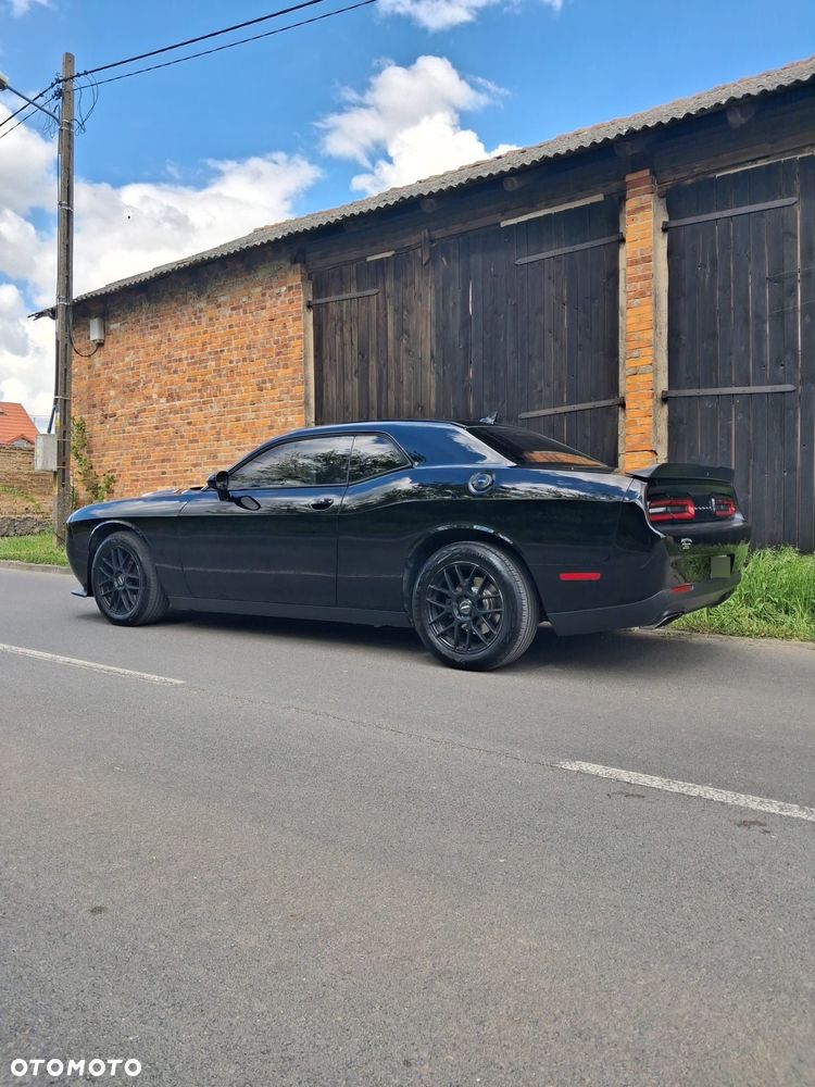 Dodge Challenger 5.7 R/T - 16